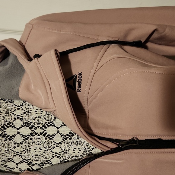 NWOT REEBOK Jacket M Pink - Picture 2 of 14